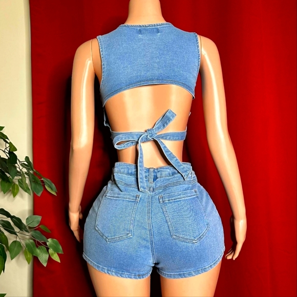 New (no tags) Super Cute Stretch Denim Shorts & Top (S, L) - Picture 4 of 8
